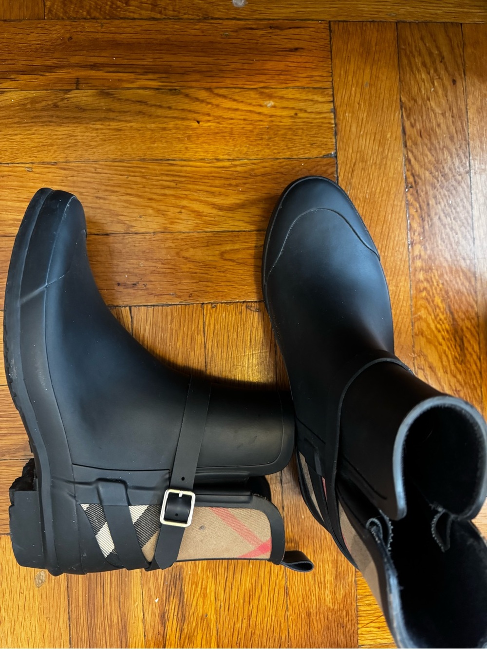 Burberry Black Chelsea Rain Boots with Signature Check Trim